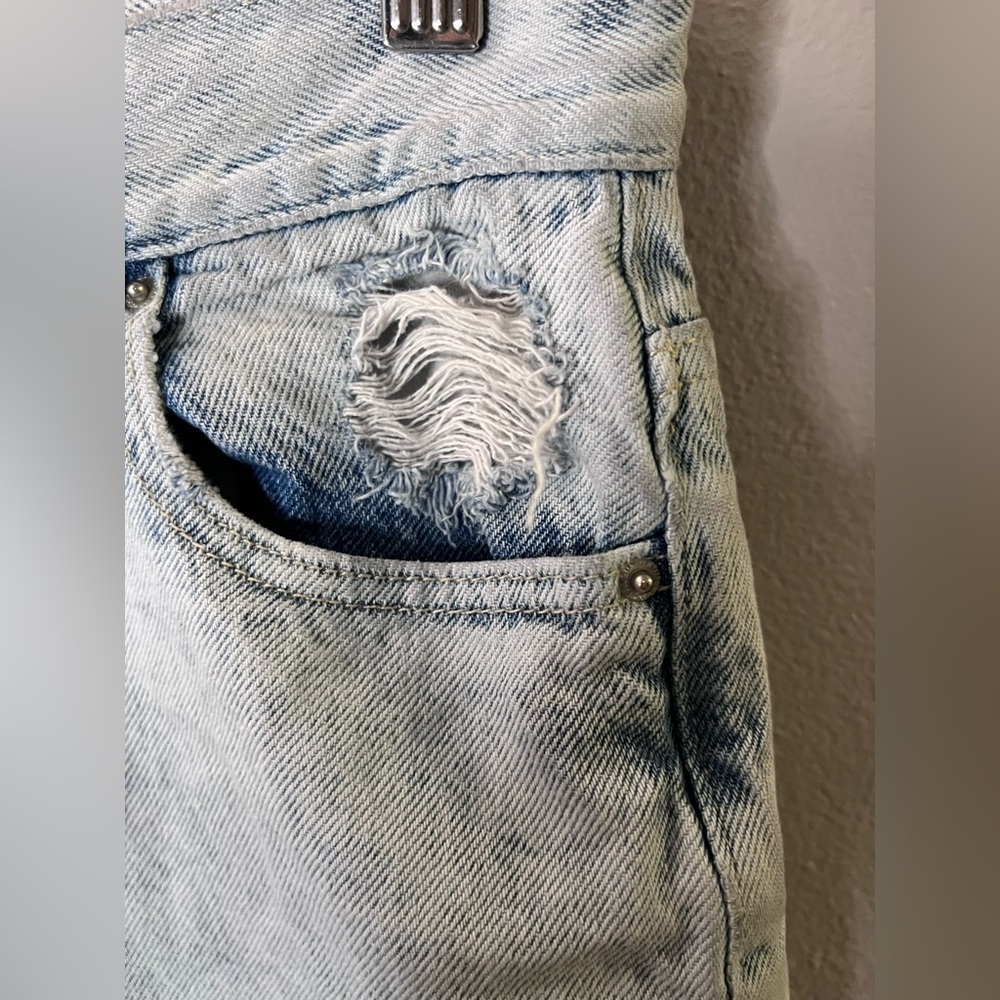 PACSUN Destruction lightwash jeans size 25 - Picture 7 of 10